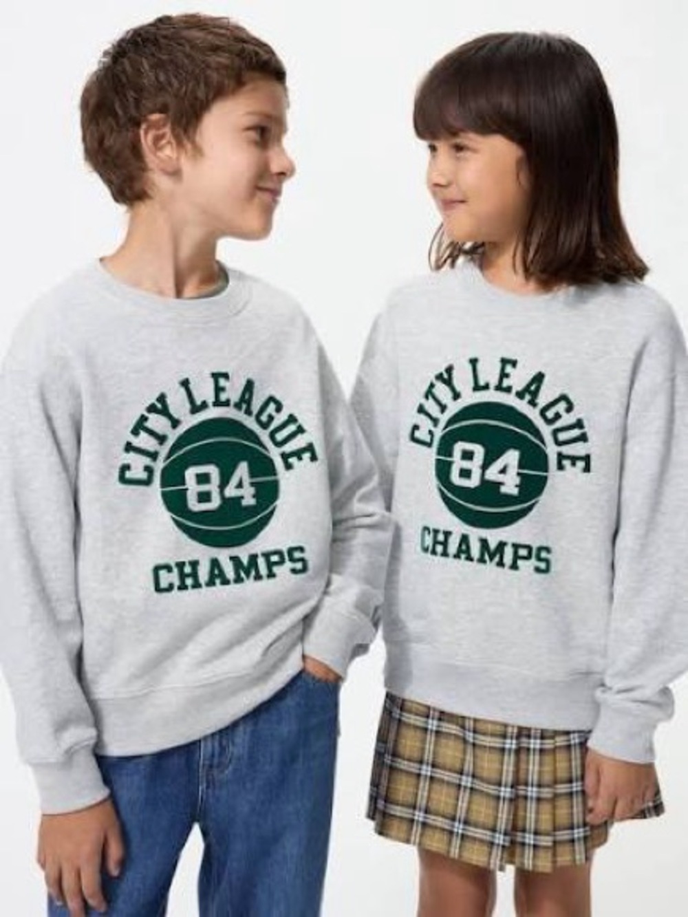Uniqlo Light Gray Sweatshirt Kids